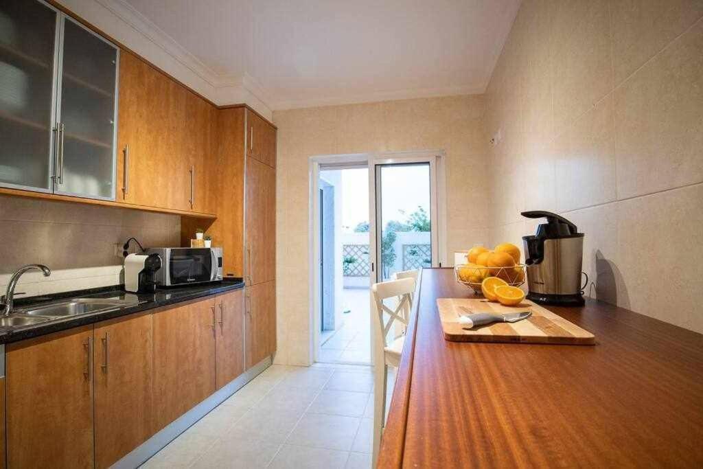 Modern 3Br Apt W/ Lg Terrace, Bbq, Ac & Parking Tavira Zewnętrze zdjęcie