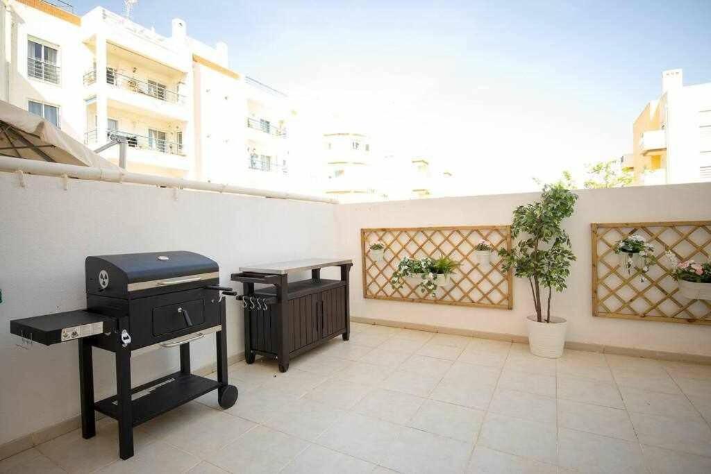 Modern 3Br Apt W/ Lg Terrace, Bbq, Ac & Parking Tavira Zewnętrze zdjęcie